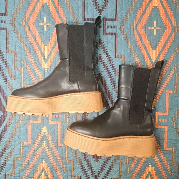 H&M High‎ profile chelsea boots - Picture 2 of 6